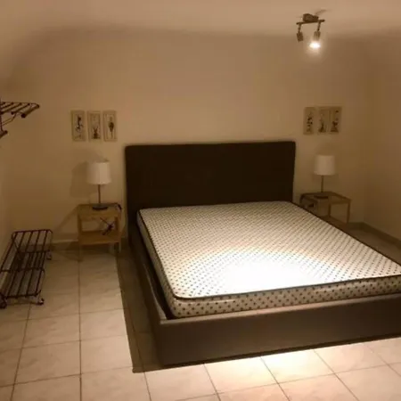 شقة Alley House